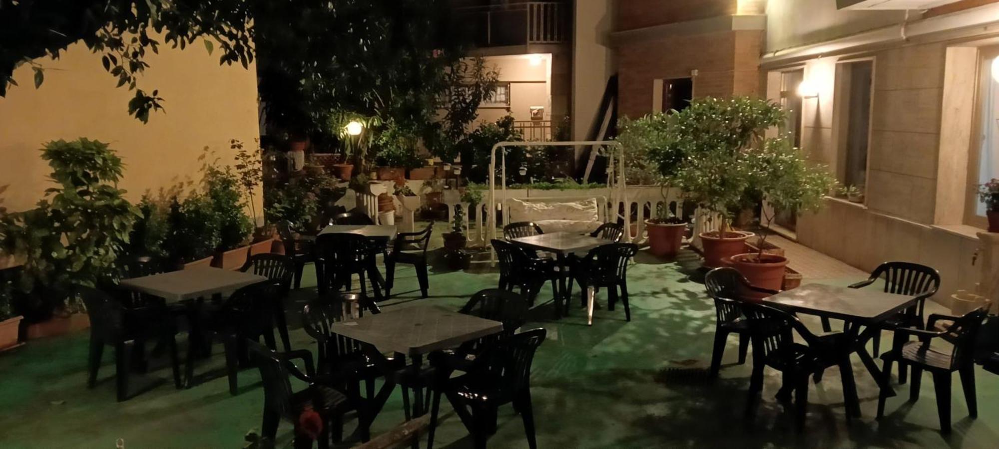 Piccolo Hotel Holiday Center Finale Ligure Ngoại thất bức ảnh