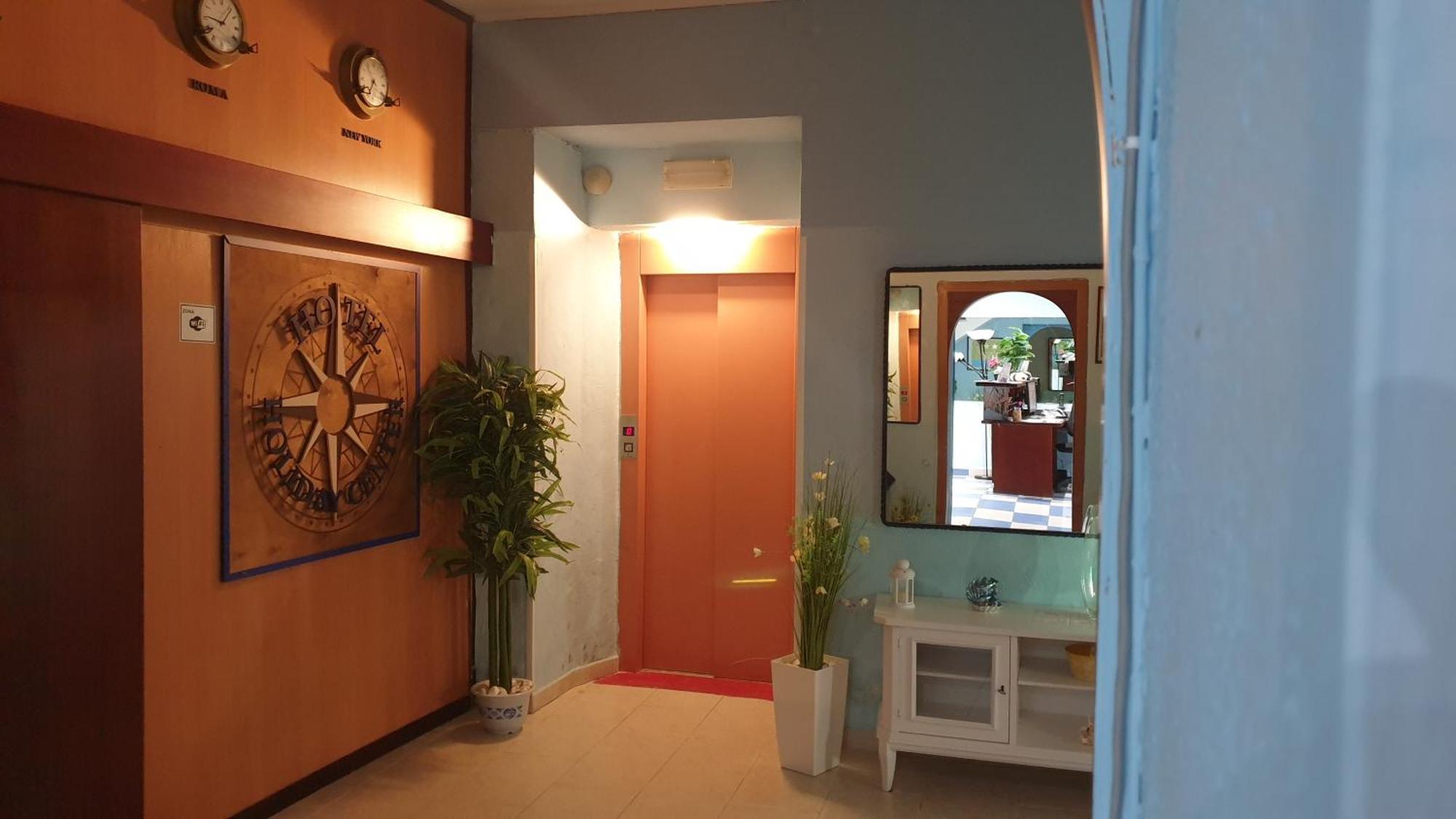 Piccolo Hotel Holiday Center Finale Ligure Ngoại thất bức ảnh