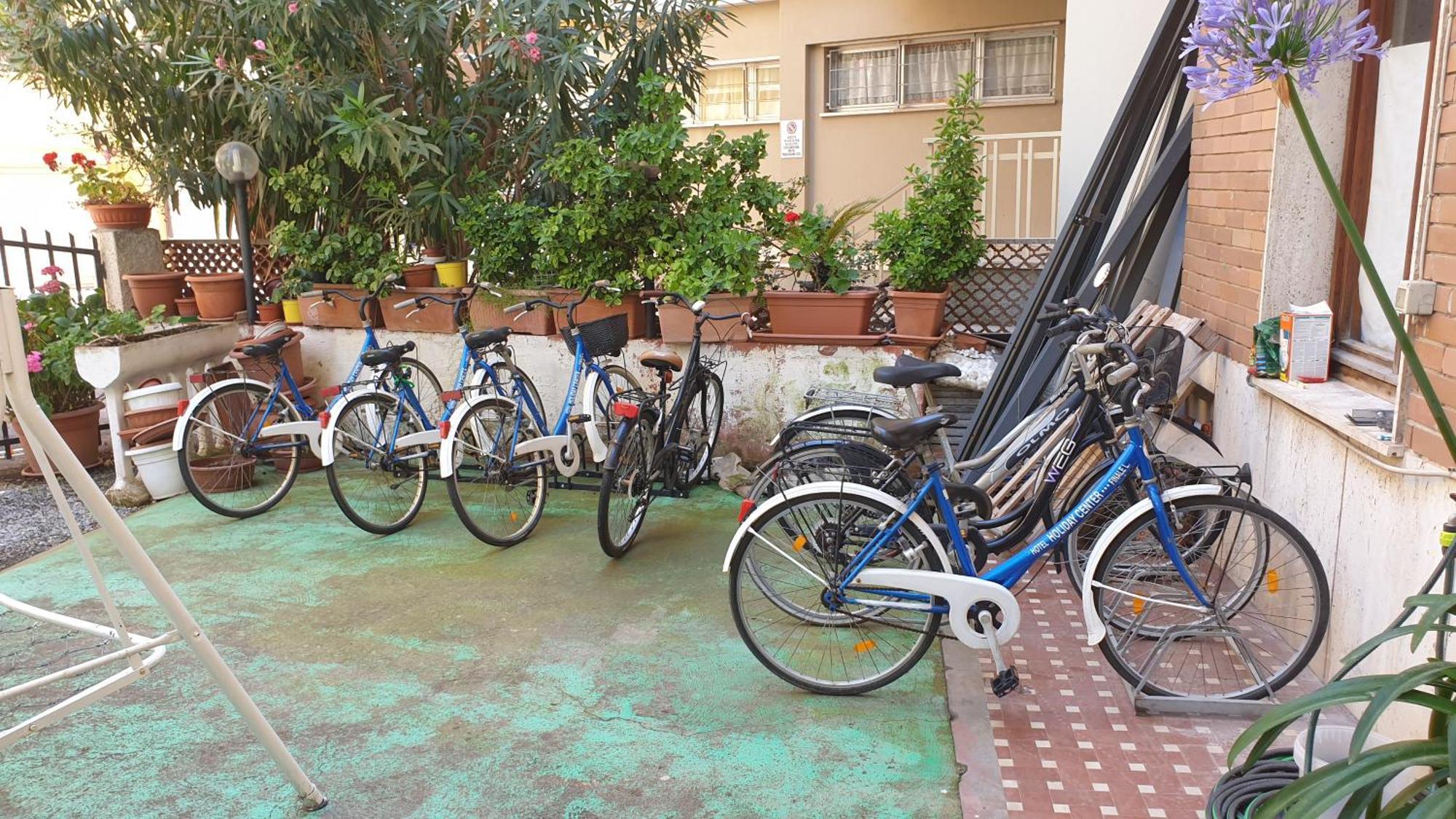 Piccolo Hotel Holiday Center Finale Ligure Ngoại thất bức ảnh